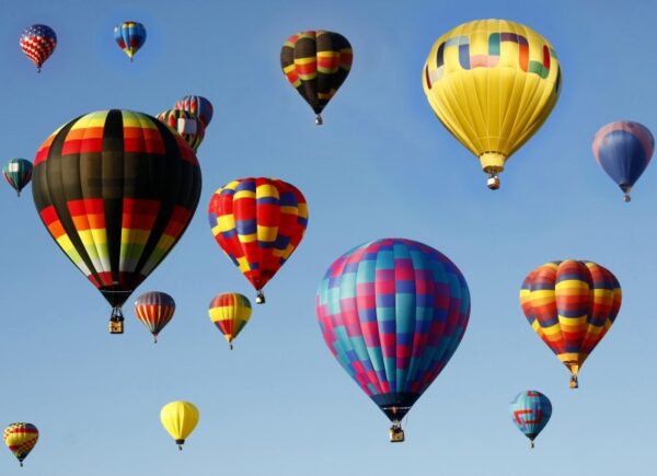 Renkli Sıcak Hava Balonları