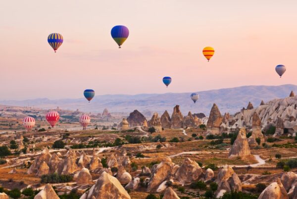 Kapadokya'da Sıcak Hava Balonları